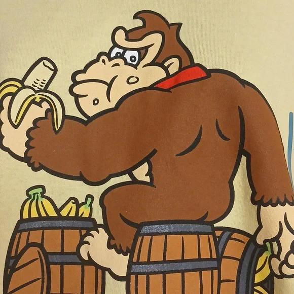 Donkey Kong Yellow Graphic shortsleeves T shirt Size Large NWT - Picture 5 of 8